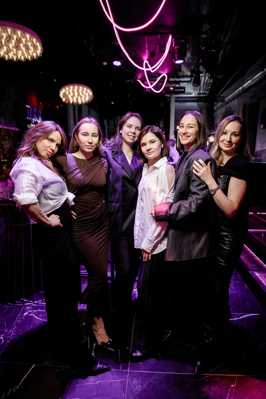 Мальчишник/девичник в караоке-клубе «Песни»